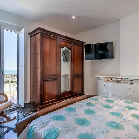 Holiday home La Dolce San Costanzo