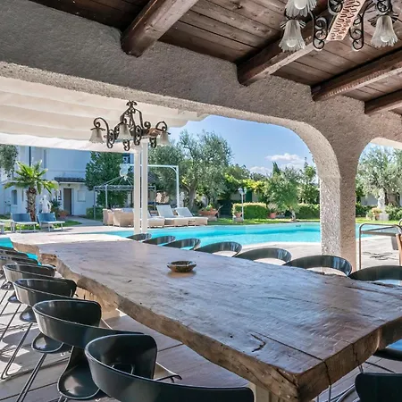 Nyaraló La Dolce San Costanzo