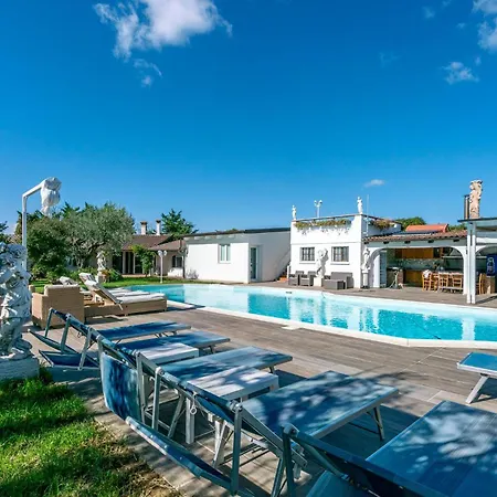 La Dolce Nyaraló San Costanzo